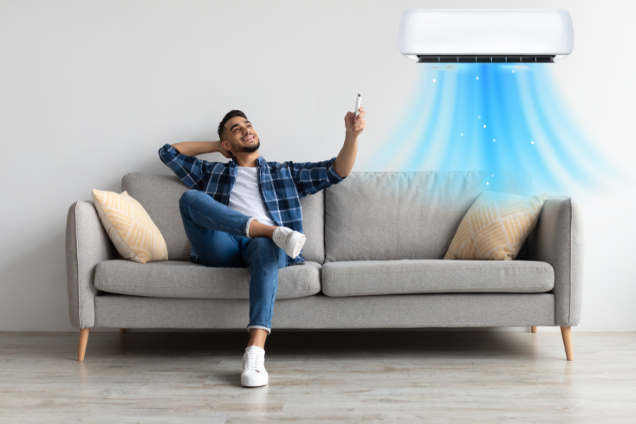 Block điều hòa là bộ phận quan trọng bậc nhất, ảnh hưởng trực tiếp đến hiệu suất làm lạnh, khả năng tiết kiệm điện và tuổi thọ máy. Hiểu rõ về block không chỉ giúp bạn lựa chọn được điều hòa tốt hơn, mà còn biết cách sử dụng và bảo dưỡng máy hợp lý, tránh những hư hỏng không đáng có