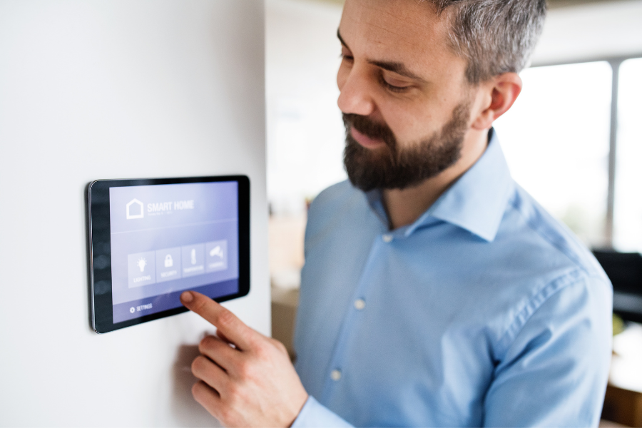 Smarthome HVAC Điều Hòa Trong Tầm Tay với Giọng Nói & Điện Thoại