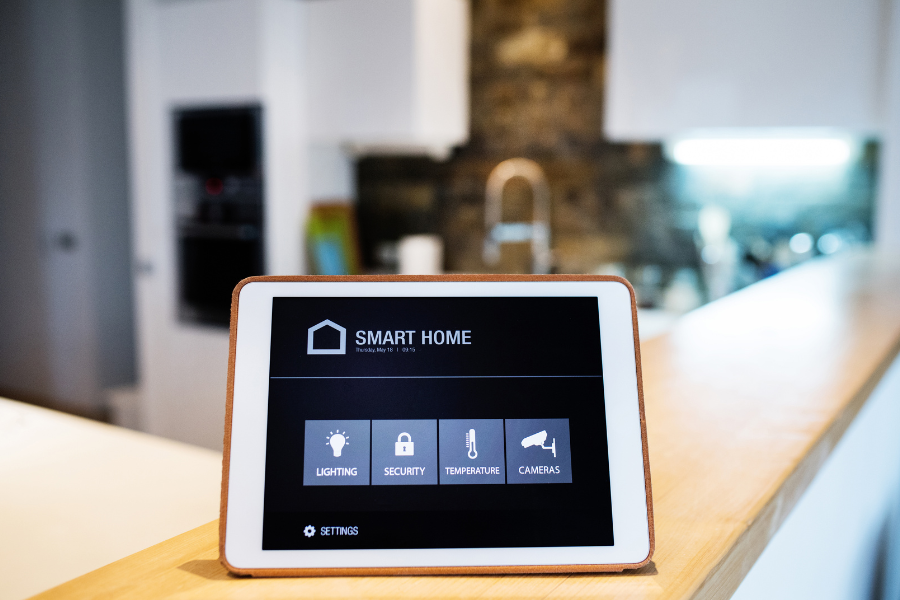 Smarthome HVAC Điều Hòa Trong Tầm Tay với Giọng Nói & Điện Thoại